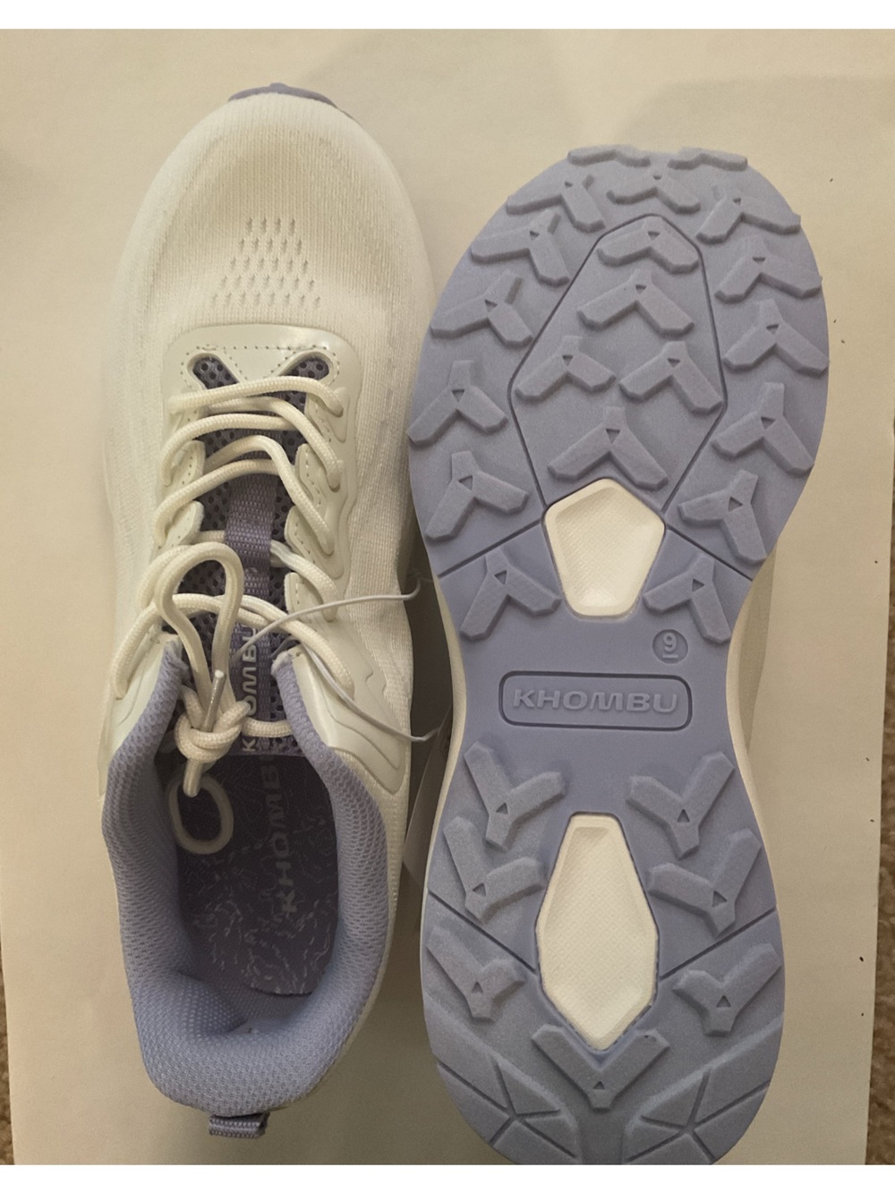 Khombu Patan Style Memory Foam Insole Lightweight Women’s Sneakers - Brand New